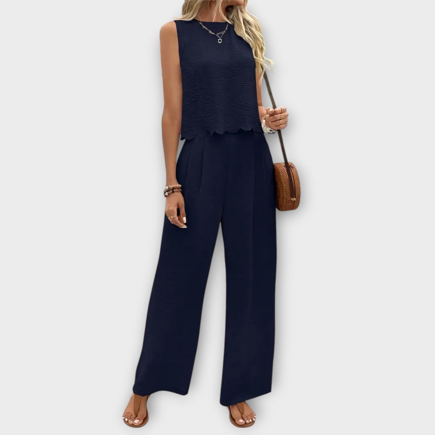 Valeria - Weste mit Blütenblattrand & Lange Hose